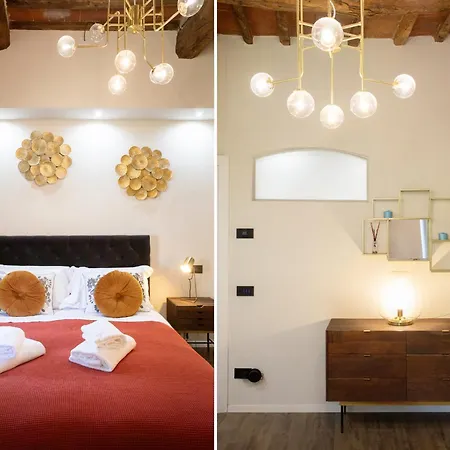 Golden House In Center Town By Abita לוקה